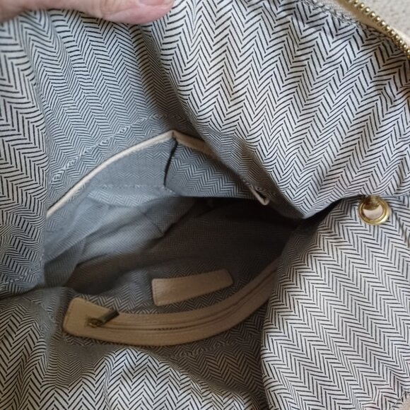 Steve Madden Chunky Gold Chain Purse Tan Faux Pebble Leather Zippers Tote Bag - Picture 7 of 8